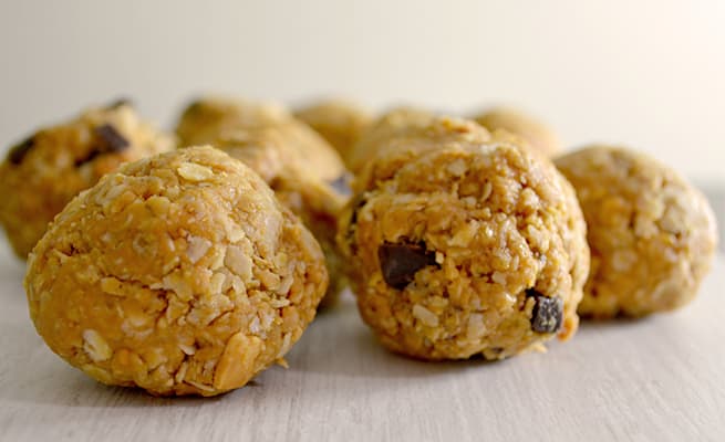 Oat and Peanut Butter Energy Bites
